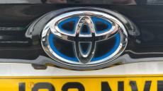 Toyota Yaris 1.5 Hybrid Design 5dr CVT Hybrid Hatchback